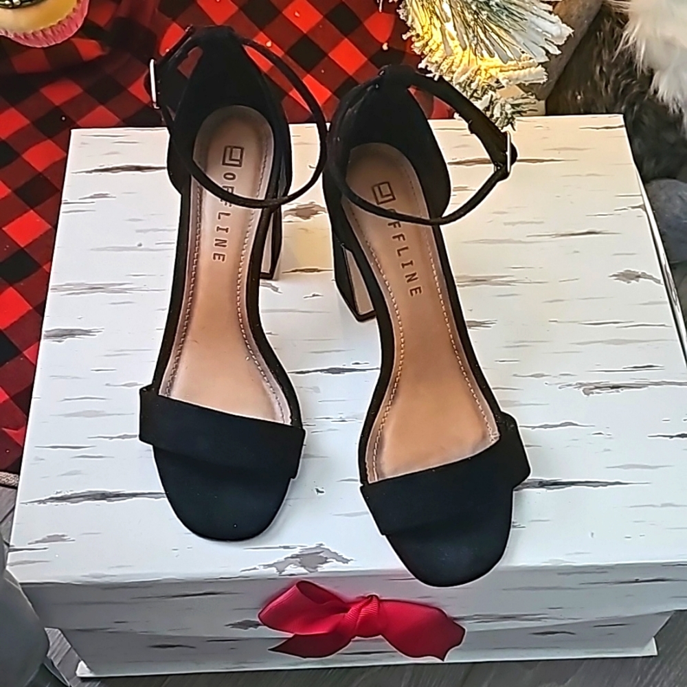 Well Worn Suede Black Heels
